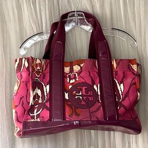 ⭐️ Tory Burch 11b Rare Magenta Beatle Scarab tote 16” x 8” x 11”